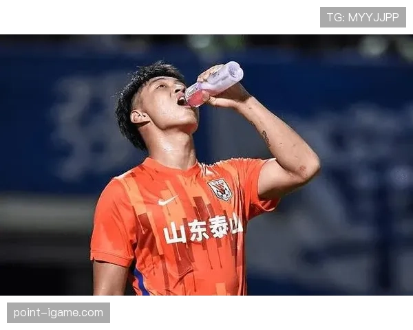 马内撕开防线制造射门，本赛季转中路较赛初更高效